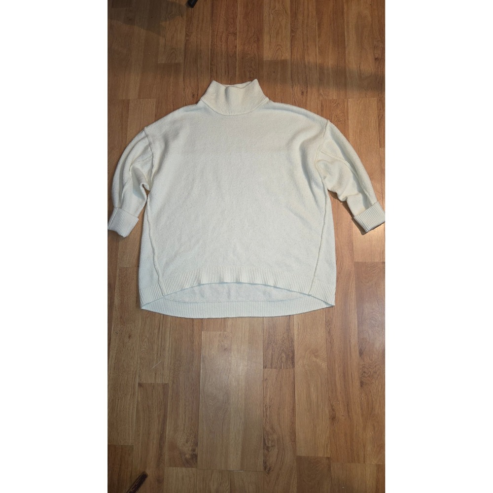 Cabana by Crown & Ivy Cream White Turtleneck Oversized Sweater Large